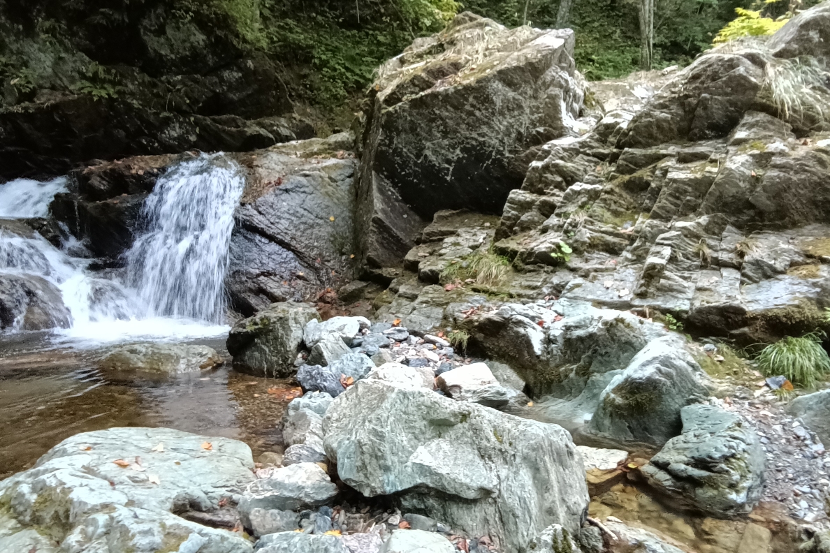 オロエン川 2022-09-18