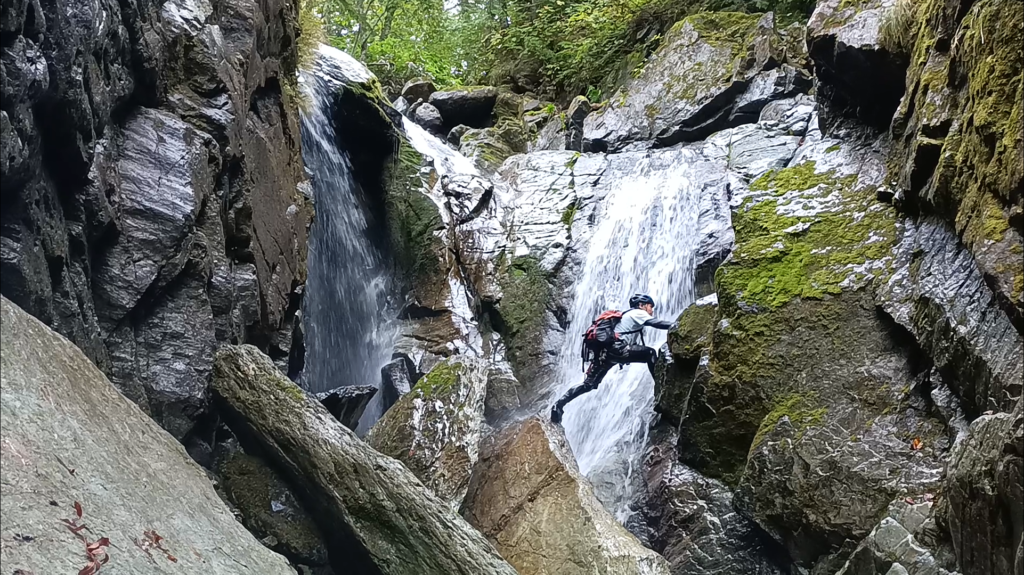 オロエン川 2022-09-18