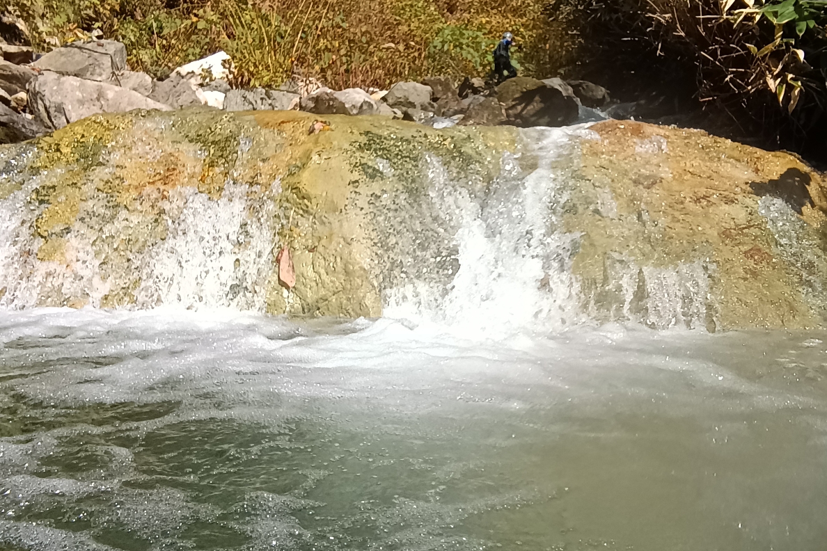 アンベツ川 2022-10-01